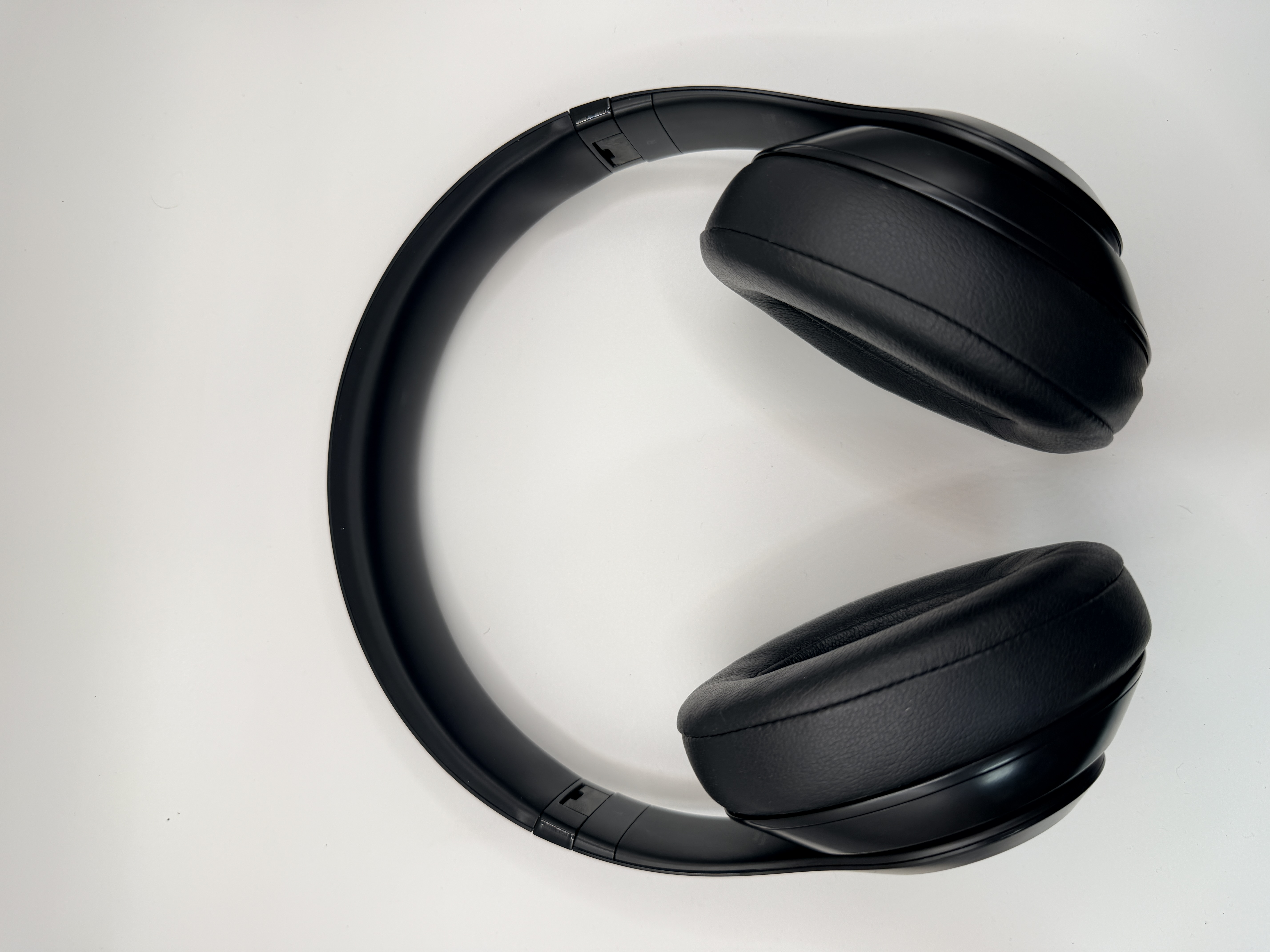 Beats Studio 3 headband repaired - after repair